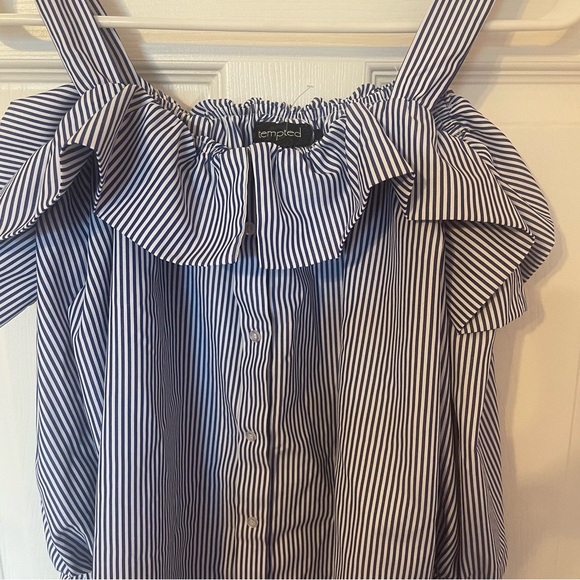 Ruffle Shoulder Button Down Shirt - Picture 3 of 6